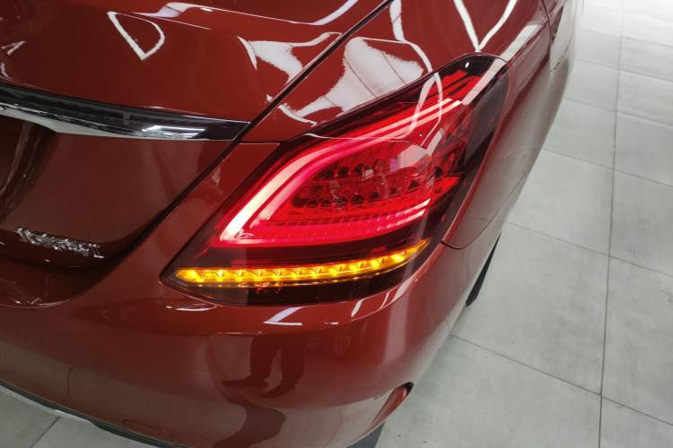 Used Mercedes-Benz C-Class 2021 C 200 L Fashion Edition Sport Version Right Rear Taillight