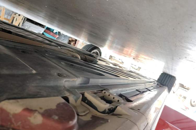 Used Mercedes-Benz C-Class 2021 C 260 L Sport Edition Right Side Sill