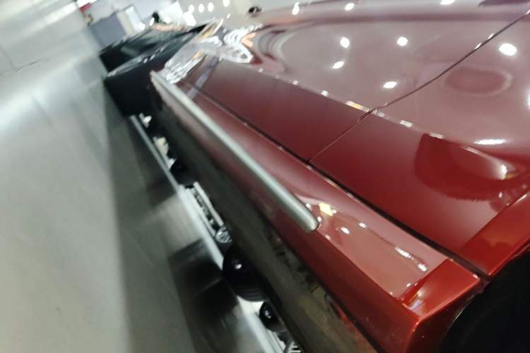 Used Mercedes-Benz C-Class 2021 C 260 L Sport Edition Star Collection Right Side Sill