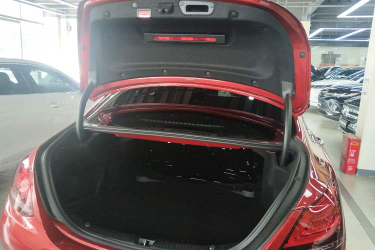 Used Mercedes-Benz C-Class 2021 C 200 L Fashion Edition Sport Version Trunk