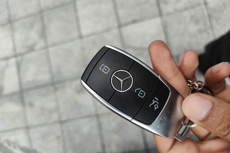 Used Mercedes-Benz C-Class 2021 C 260 L Sport Edition Star Collection Vehicle Key