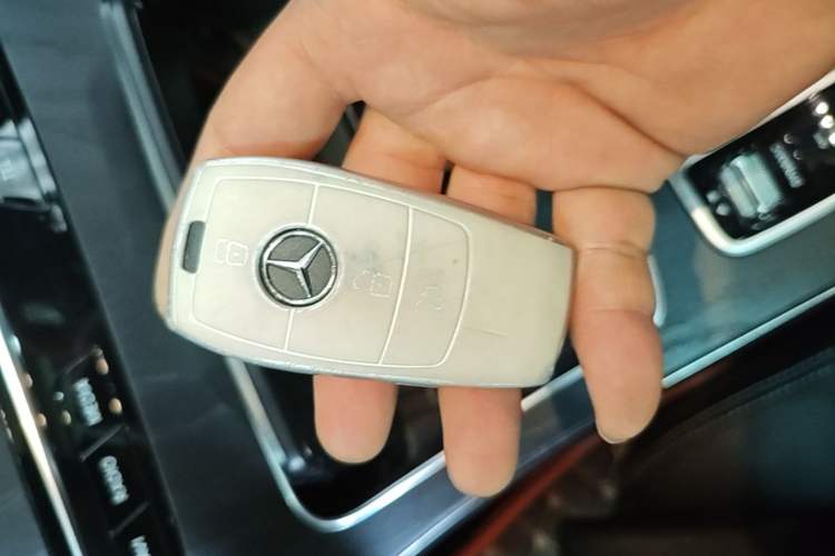 Used Mercedes-Benz C-Class 2021 C 260 L Sport Edition Vehicle Key