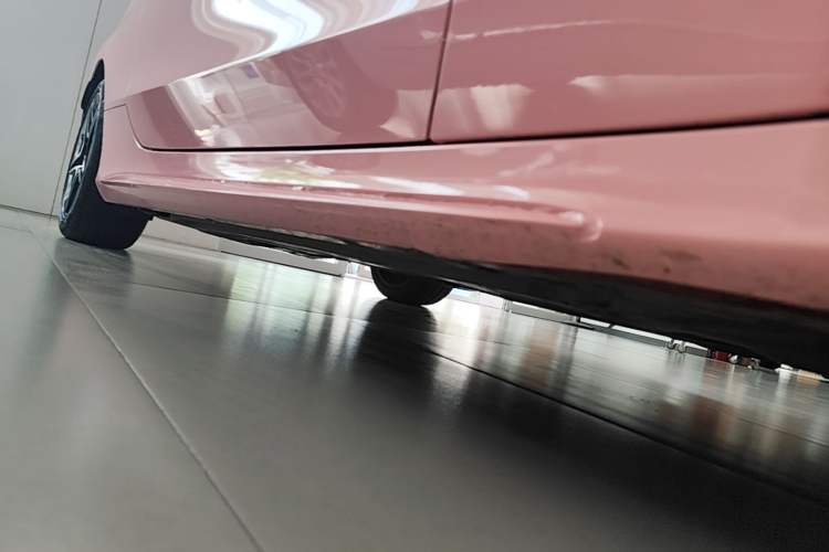 Used Mercedes-Benz C-Class 2021 C 260 Coupe Right Side Sill
