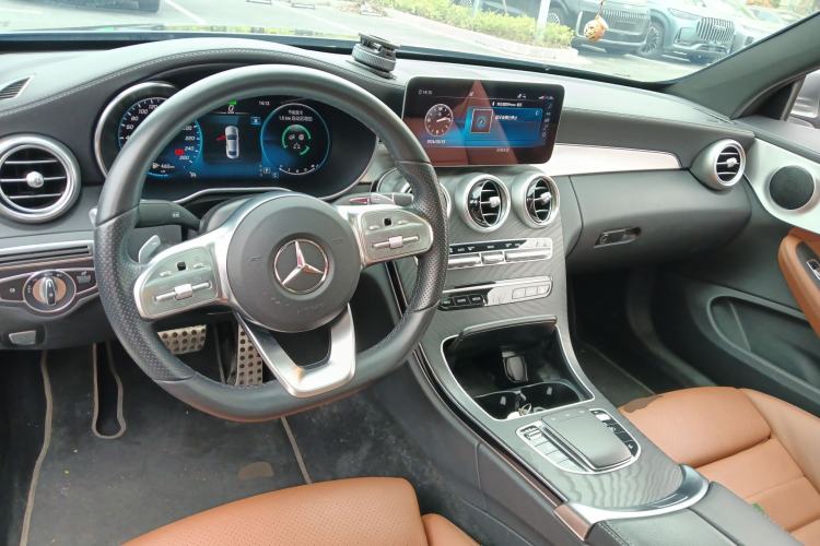 Used Mercedes-Benz C-Class 2021 C 260 Coupe Center Console
