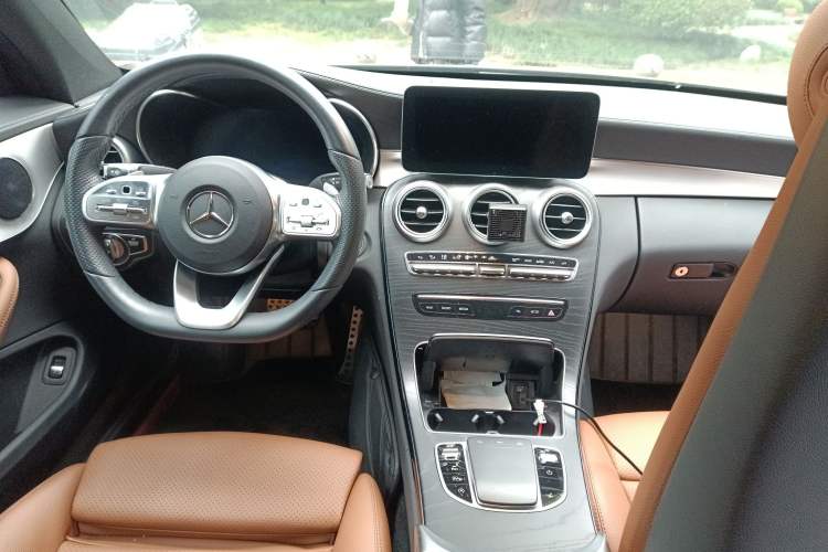 Used Mercedes-Benz C-Class 2021 C 260 Coupe Center Console