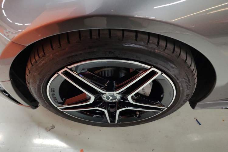 Used Mercedes-Benz C-Class 2021 C 260 Coupe Exterior 7