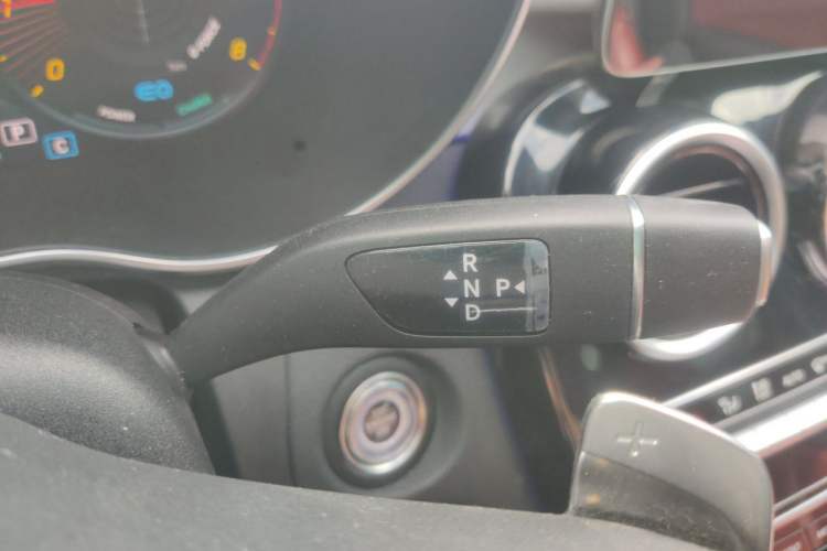 Used Mercedes-Benz C-Class 2021 C 260 Star Edition Gear Lever
