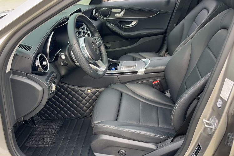 Used Mercedes-Benz C-Class 2021 C 260 L Sport Edition Interior 1