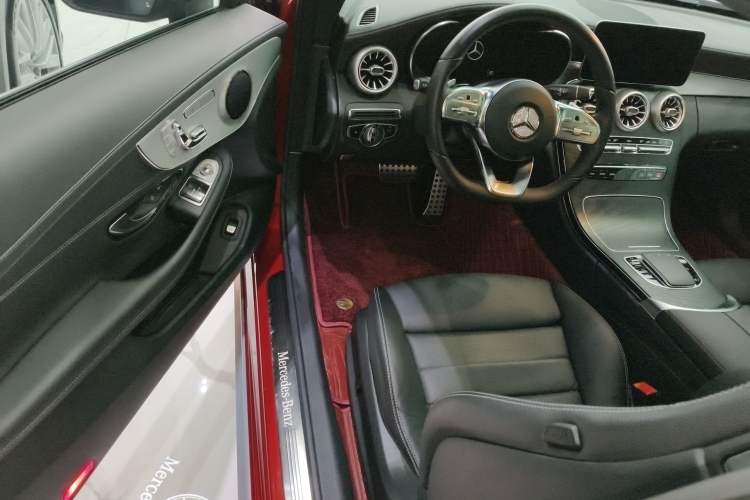 Used Mercedes-Benz C-Class 2021 C 260 Coupe Interior 3
