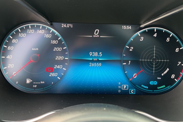 Used Mercedes-Benz C-Class 2021 C 260 L Sport Edition Odometer Close Up
