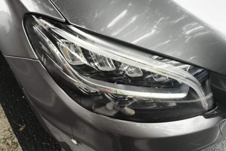 Used Mercedes-Benz C-Class 2021 C 260 L Sport Edition Star Collection Right Front Headlight