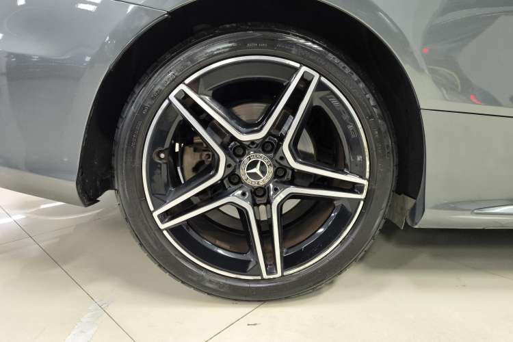 Used Mercedes-Benz C-Class 2021 C 200 Coupe Right Rear Wheel Hub