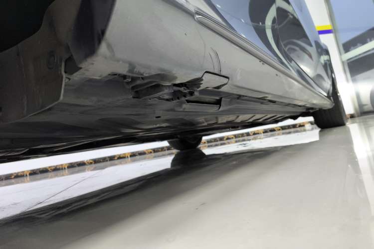 Used Mercedes-Benz C-Class 2021 C 200 Coupe Right Side Sill