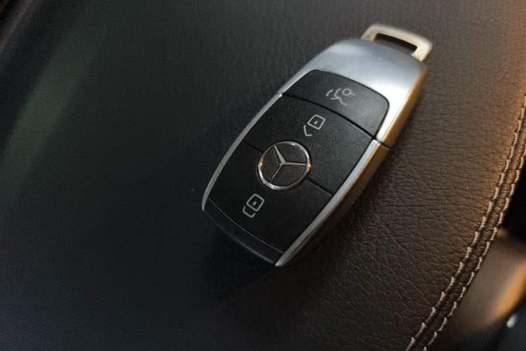 Used Mercedes-Benz C-Class 2021 C 260 L Sport Edition Star Collection Vehicle Key