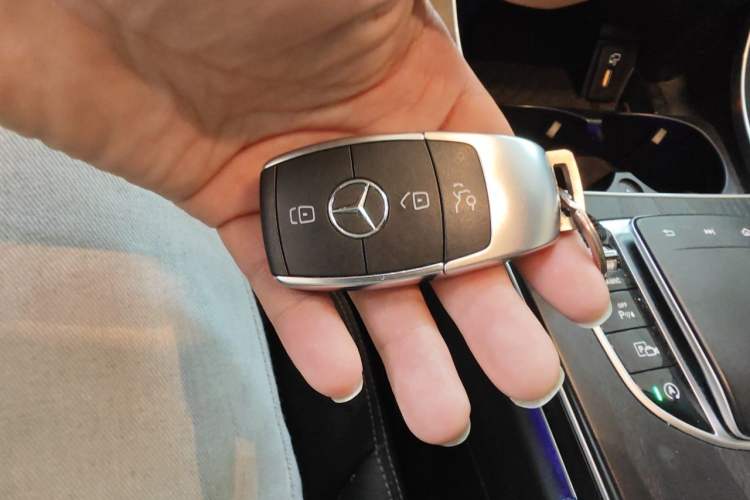 Used Mercedes-Benz C-Class 2021 C 260 L Sport Edition Vehicle Key