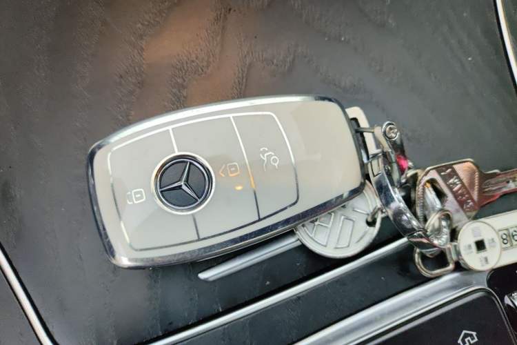 Used Mercedes-Benz C-Class 2021 C 260 L Sport Edition Star Collection Vehicle Key