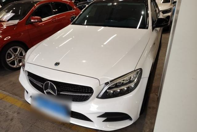 Ojetý Mercedes-Benz C-Class 2021 C 260 L Sport Edition Star Collection