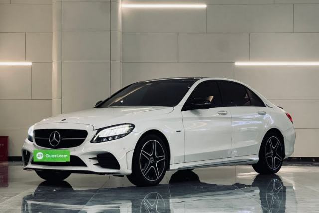 Ojetý Mercedes-Benz C-Class 2021 C 260 L Sport Edition Star Collection