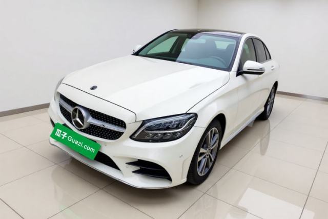 Ojetý Mercedes-Benz C-Class 2021 C 200 L Fashion Edition Sport Version