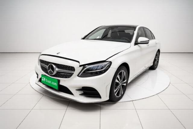 Ojetý Mercedes-Benz C-Class 2021 C 200 L Fashion Edition Sport Version