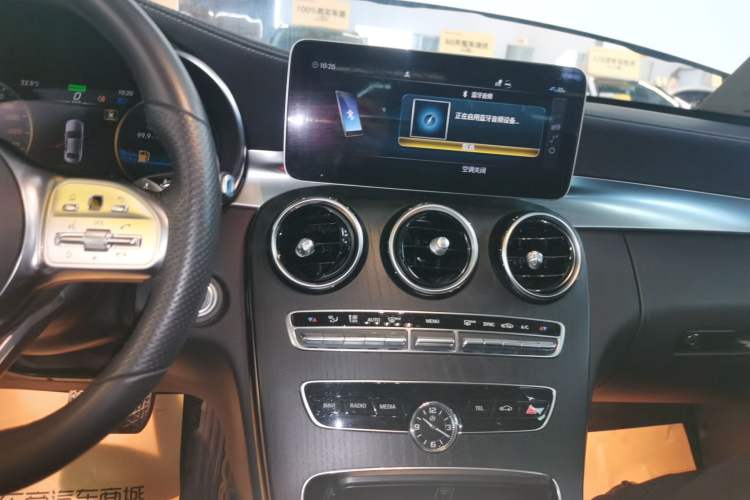 Used Mercedes-Benz C-Class 2021 C 260 L Sport Edition Star Collection Audio And AC Panel