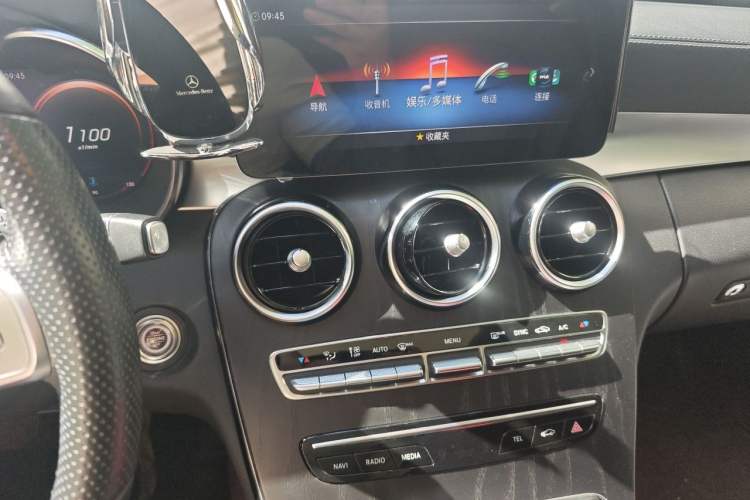 Used Mercedes-Benz C-Class 2021 C 200 L Fashion Edition Sport Version Audio And AC Panel