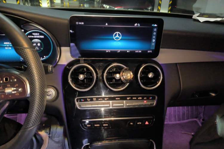 Used Mercedes-Benz C-Class 2021 C 260 Star Edition Audio And AC Panel
