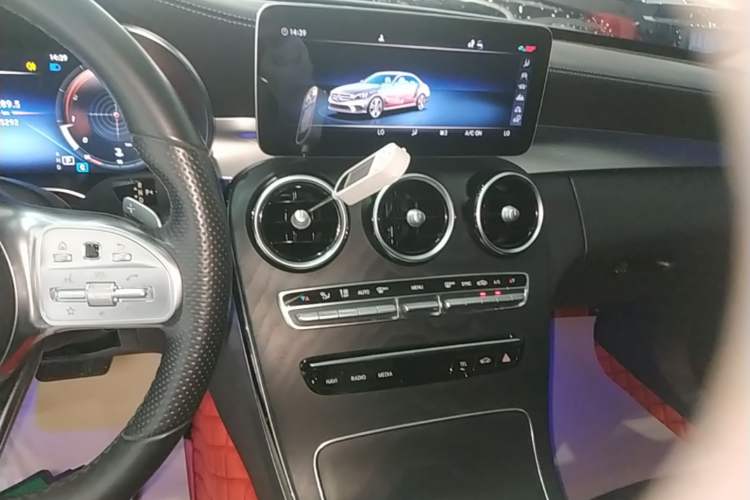 Used Mercedes-Benz C-Class 2021 C 200 L Fashion Edition Sport Version Audio And AC Panel