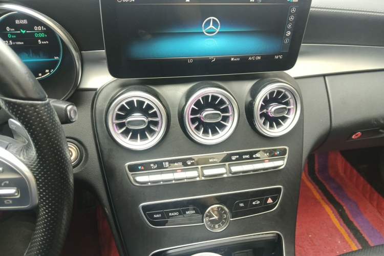 Used Mercedes-Benz C-Class 2021 C 260 L Sport Edition Star Collection Audio And AC Panel