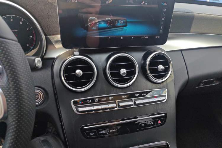 Used Mercedes-Benz C-Class 2021 C 260 L Sport Edition Audio And AC Panel