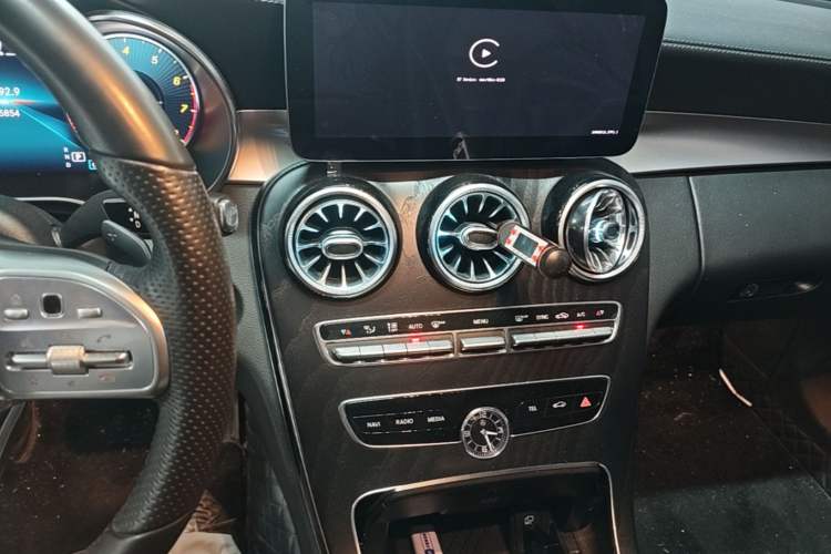 Used Mercedes-Benz C-Class 2021 C 260 L Sport Edition Star Collection Audio And AC Panel