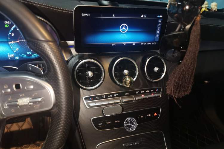 Used Mercedes-Benz C-Class 2021 C 260 L Sport Edition Star Collection Audio And AC Panel