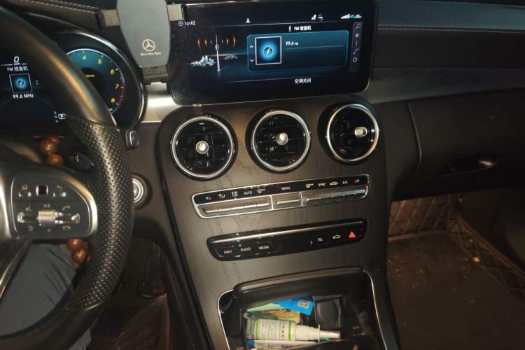 Used Mercedes-Benz C-Class 2021 C 200 L Fashion Edition Sport Version Audio And AC Panel
