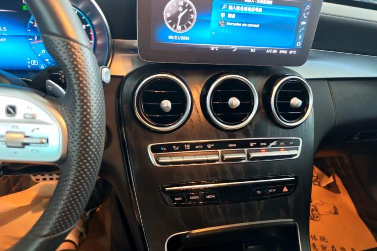 Used Mercedes-Benz C-Class 2021 C 200 L Fashion Edition Sport Version Audio And AC Panel