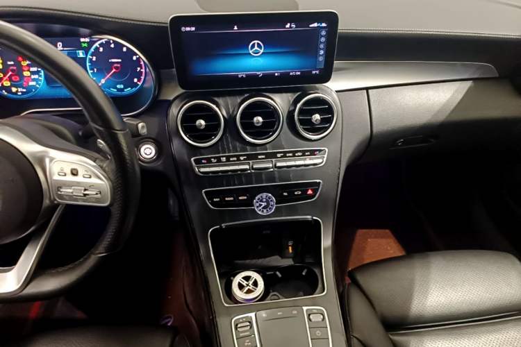 Used Mercedes-Benz C-Class 2021 C 260 L Sport Edition Star Collection Audio And AC Panel
