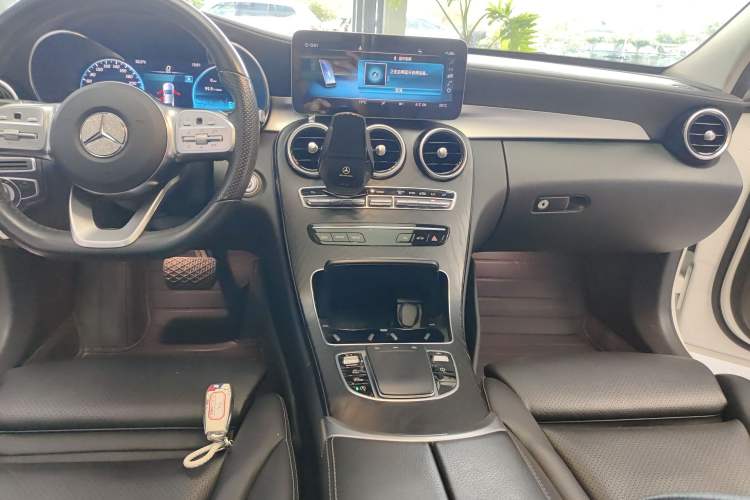 Used Mercedes-Benz C-Class 2021 C 200 L Fashion Edition Sport Version Audio And AC Panel