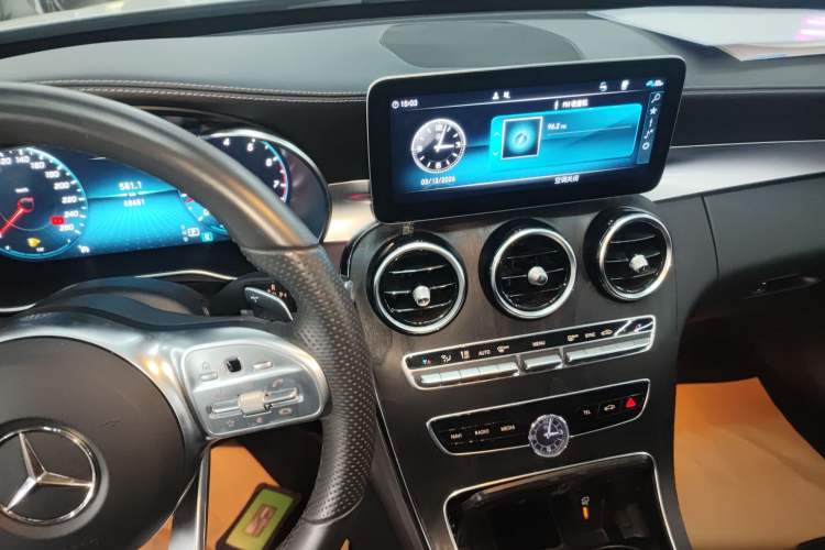 Used Mercedes-Benz C-Class 2021 C 260 L Sport Edition Star Collection Audio And AC Panel