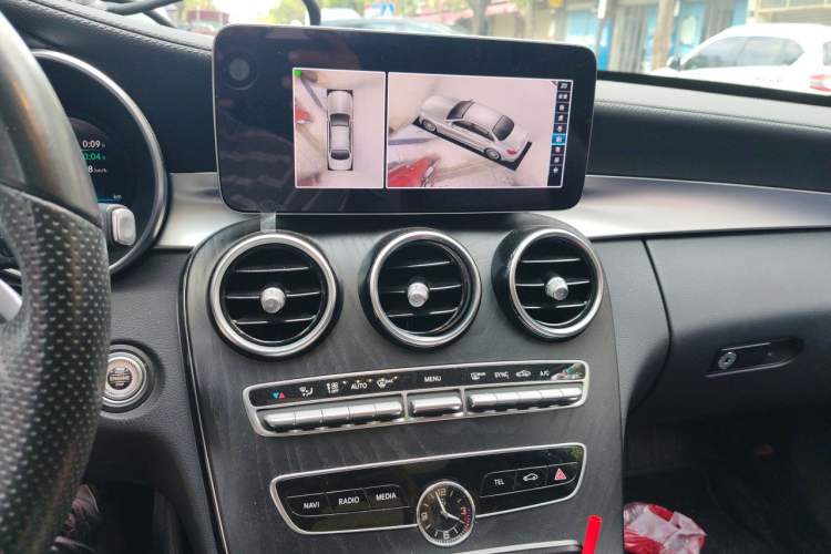 Used Mercedes-Benz C-Class 2021 C 260 L Sport Edition Star Collection Audio And AC Panel