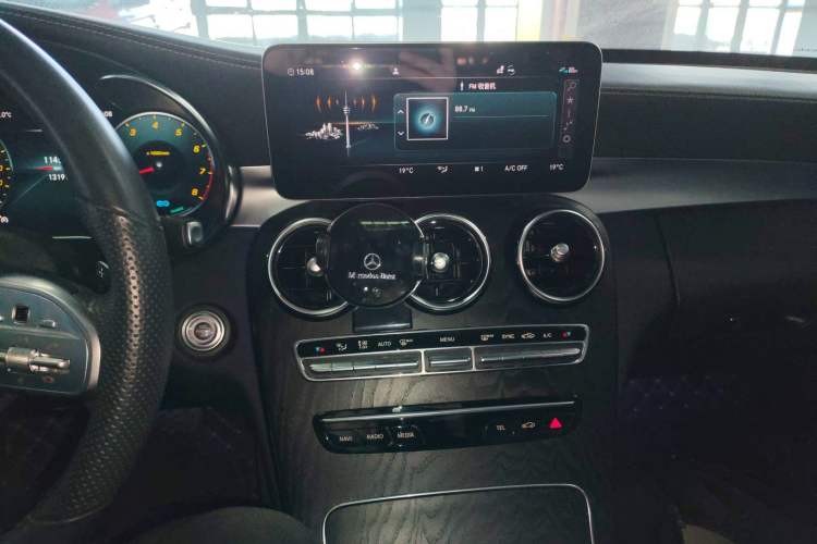 Used Mercedes-Benz C-Class 2021 C 260 L Sport Edition Audio And AC Panel