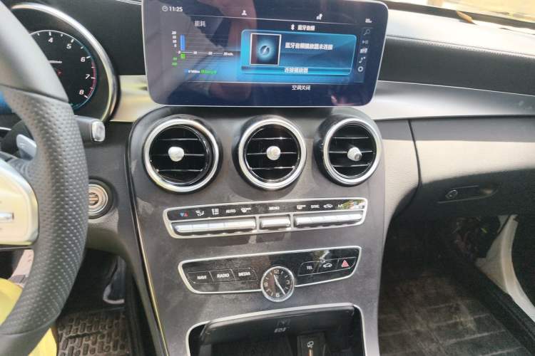 Used Mercedes-Benz C-Class 2021 C 260 L Sport Edition Star Collection Audio And AC Panel