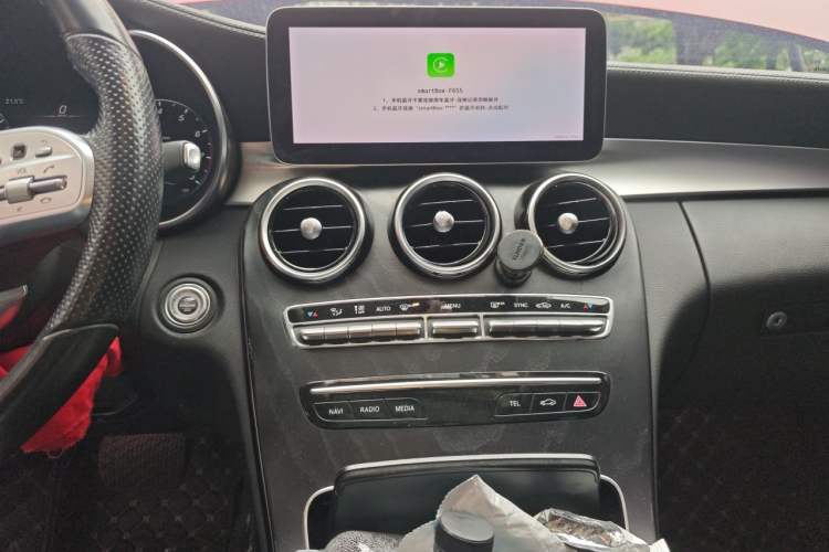 Used Mercedes-Benz C-Class 2021 C 200 L Fashion Edition Sport Version Audio And AC Panel
