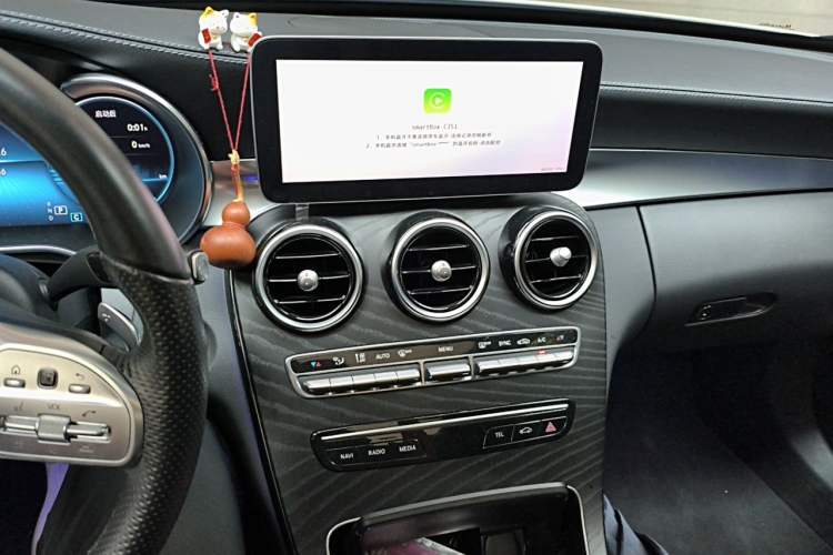 Used Mercedes-Benz C-Class 2021 C 200 L Fashion Edition Sport Version Audio And AC Panel