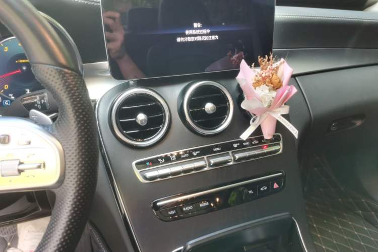 Used Mercedes-Benz C-Class 2021 C 200 L Fashion Edition Sport Version Audio And AC Panel
