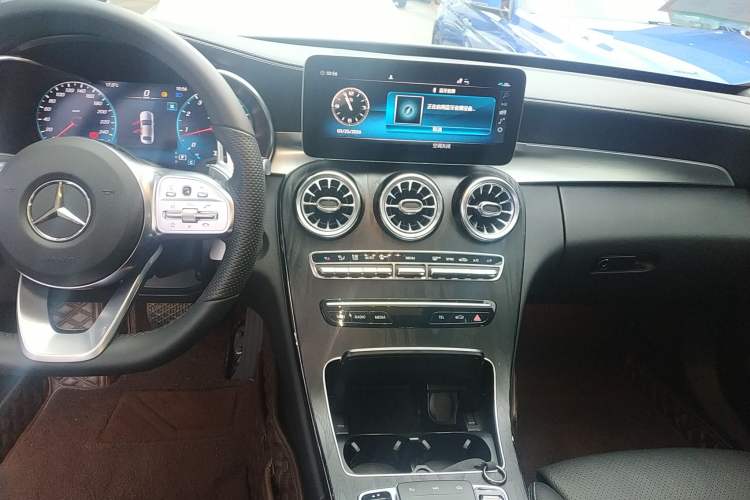 Used Mercedes-Benz C-Class 2021 C 200 L Fashion Edition Sport Version Audio And AC Panel