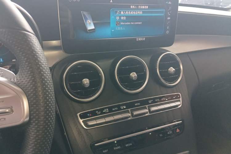 Used Mercedes-Benz C-Class 2021 C 200 L Fashion Edition Sport Version Audio And AC Panel