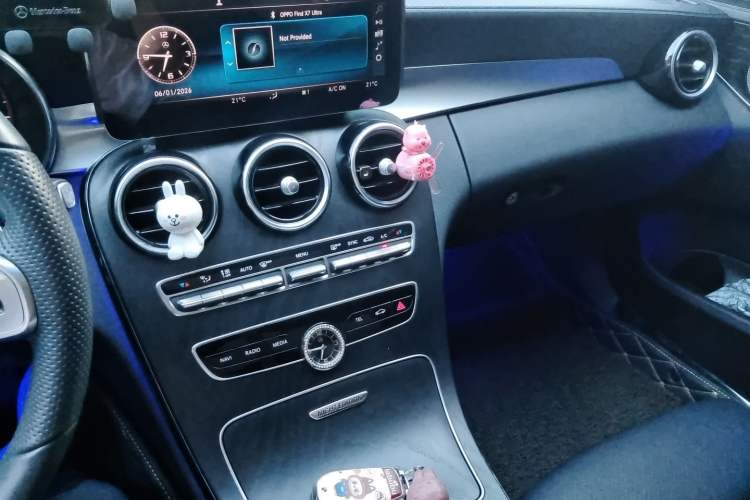 Used Mercedes-Benz C-Class 2021 C 260 L Sport Edition Star Collection Audio And AC Panel