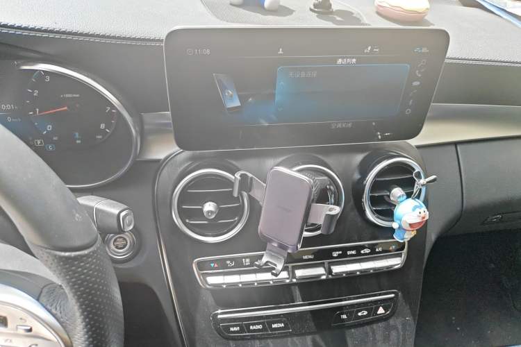 Used Mercedes-Benz C-Class 2021 C 200 L Fashion Edition Sport Version Audio And AC Panel