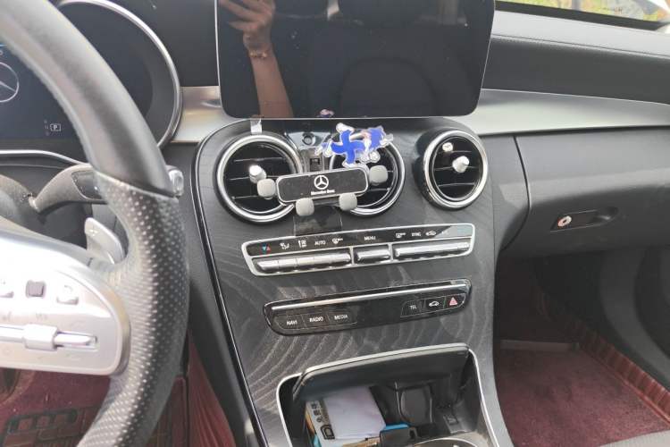Used Mercedes-Benz C-Class 2021 C 200 L Fashion Edition Sport Version Audio And AC Panel