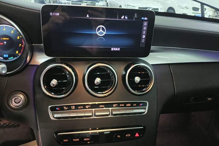 Used Mercedes-Benz C-Class 2021 C 260 L Sport Edition Audio And AC Panel