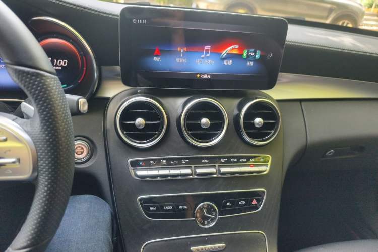 Used Mercedes-Benz C-Class 2021 C 260 L Sport Edition Star Collection Audio And AC Panel